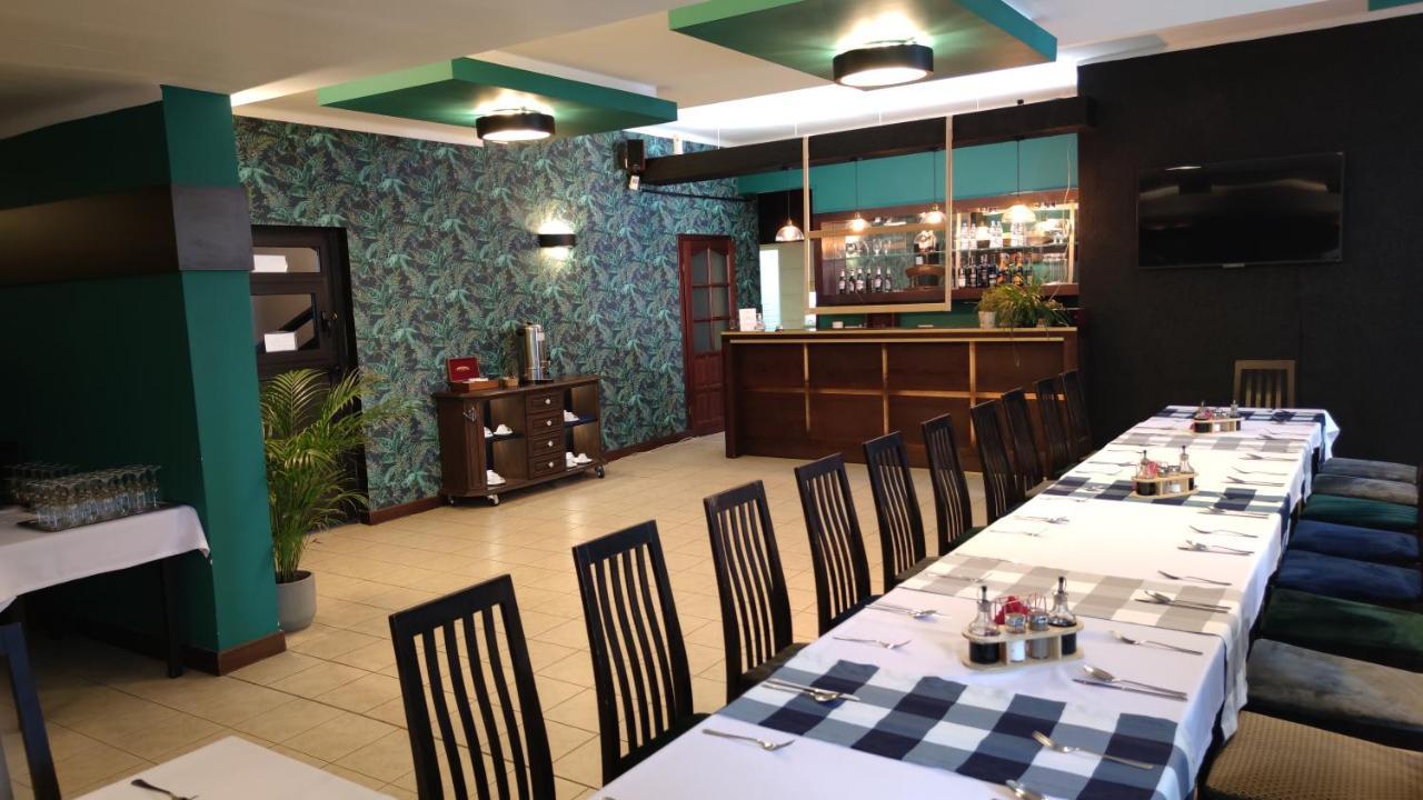 Bialy Orzel Aparthotel Przemyśl Esterno foto